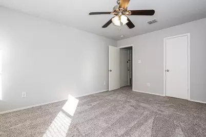2447 Mallory Lane, Lancaster, TX 75134 - Photo 8
