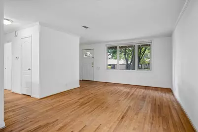 7233 Meadow Lake Avenue, Dallas, TX 75214 - Photo 4