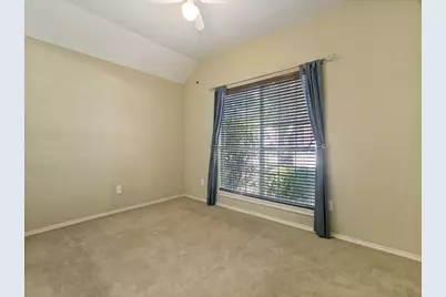 609 Oak Hollow Lane, Flower Mound, TX 75028 - Photo 14