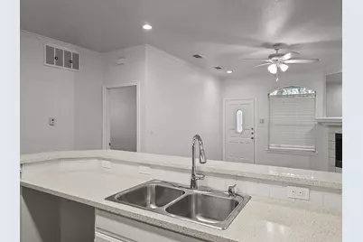 1501 Cedar Elm Drive #101, Euless, TX 76039 - Photo 10
