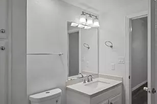 1501 Cedar Elm Dr, Euless, TX 76039 - Photo 14