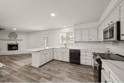103 Park Trail Place, Joshua, TX 76058 - Photo 4