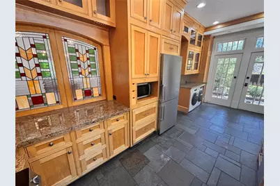 412 E 6th Street, Dallas, TX 75203 - Photo 16
