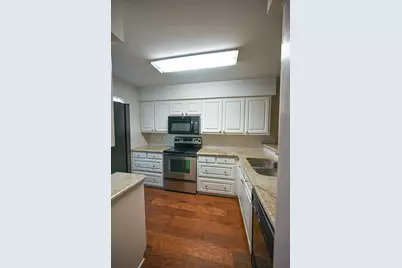 412 Half Moon Way, Runaway Bay, TX 76426 - Photo 10