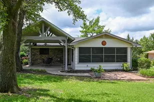 412 Half Moon Way, Runaway Bay, TX 76426 - Photo 4