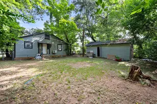 712 W Dye St, Palestine, TX 75801 - Photo 6