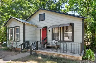 712 W Dye St, Palestine, TX 75801 - Photo 2