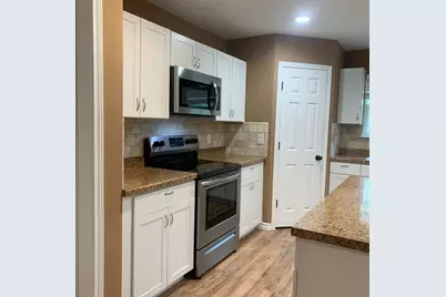 214 Braz, Bonham, TX 75418 - Photo 8