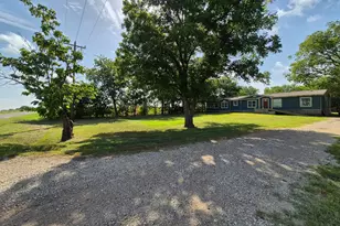 1120 Battle Lake Rd, Hallsburg, TX 76682 - Photo 6