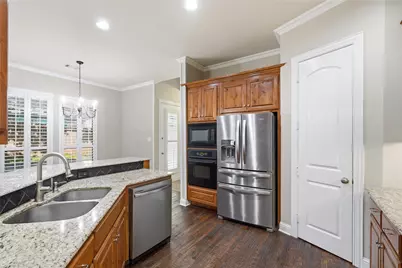 1408 Hampton Road, Grapevine, TX 76051 - Photo 12