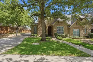 1408 Hampton Rd, Grapevine, TX 76051 - Photo 1