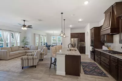 500 River Bank Court, Granbury, TX 76049 - Photo 6