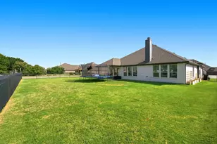 500 River Bank Ct, Granbury, TX 76049 - Photo 20