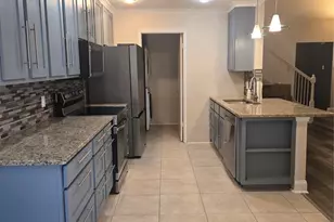 1402 Signet Dr, Euless, TX 76040 - Photo 2