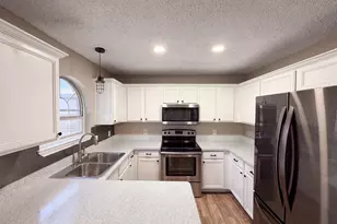 6604 N Chesterfield Dr, Fort Worth, TX 76179 - Photo 2