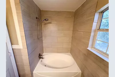 6604 N Chesterfield Drive, Fort Worth, TX 76179 - Photo 10