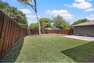2405 Glenbrook Meadows Drive, Garland, TX 75040 - Photo 18