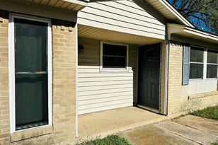 14255 Queens Chapel Rd, Farmers Branch, TX 75234 - Photo 2