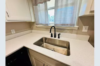 14255 Queens Chapel Road, Farmers Branch, TX 75234 - Photo 6