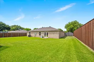 7220 Windhaven Rd, North Richland Hills, TX 76182 - Photo 20