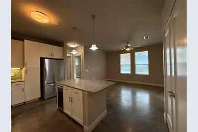 801 N Bishop Avenue #1-108, Dallas, TX 75208 - Photo 6