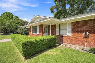 1420 Austin Dr, Ennis, TX 75119 - Photo 4
