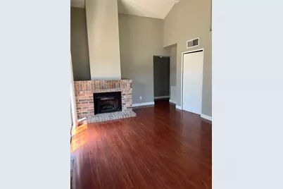 2101 Pennington Drive, Arlington, TX 76014 - Photo 2