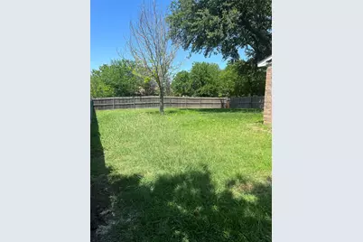 2101 Pennington Drive, Arlington, TX 76014 - Photo 12