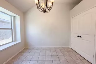 11920 Hassop Ln, Burleson, TX 76028 - Photo 8