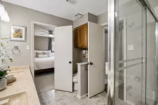 1200 Harwell Dr, Arlington, TX 76011 - Photo 14