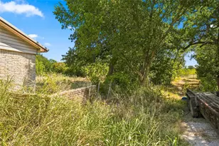 1816 Wesley Chapel Rd, Gholson, TX 76705 - Photo 10