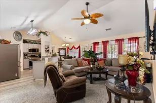 425 Legendary Ln, Gun Barrel City, TX 75156 - Photo 12