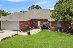 425 Legendary Ln, Gun Barrel City, TX 75156 - Photo 4