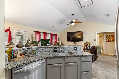 425 Legendary Lane, Gun Barrel City, TX 75156 - Photo 18