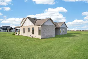 861 Alondrita St, Celeste, TX 75423 - Photo 34