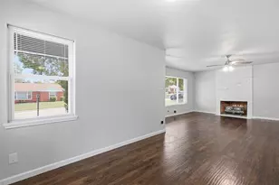 2308 Annabelle Ln, Fort Worth, TX 76119 - Photo 10