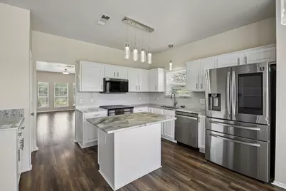 703 Fossil Hill Drive, Arlington, TX 76002 - Photo 6