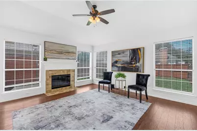 334 Touchdown Drive, Irving, TX 75063 - Photo 22