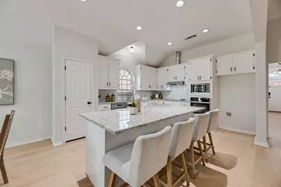 1412 Melody Lane, Carrollton, TX 75006 - Photo 10