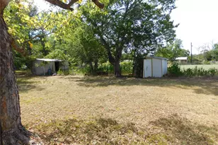 106 N 1st Street W, Dawson, TX 76639 - Photo 34