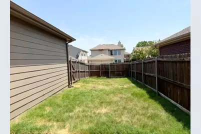 8920 Eastwood Avenue, Cross Roads, TX 76227 - Photo 40