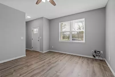 525-527 E Ball Street #525, Tom Bean, TX 75489 - Photo 4
