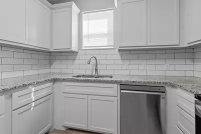 525-527 E Ball Street #525, Tom Bean, TX 75489 - Photo 2