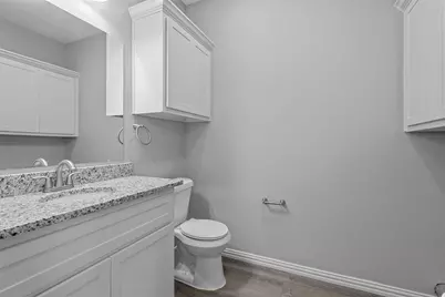 525-527 E Ball Street #525, Tom Bean, TX 75489 - Photo 14