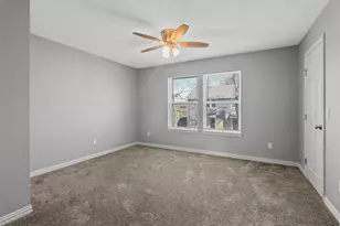 525-527 E Ball St, Tom Bean, TX 75489 - Photo 10