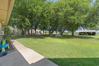 8648 B County Road 1128, Godley, TX 76044 - Photo 34