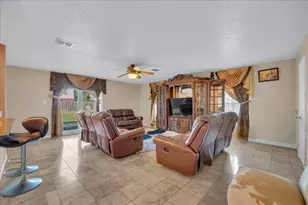 6610 Beryl Dr, Arlington, TX 76002 - Photo 6