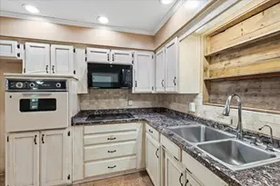 8766 Webb Rd, Ponder, TX 76259 - Photo 14