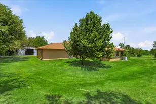 8766 Webb Rd, Ponder, TX 76259 - Photo 38