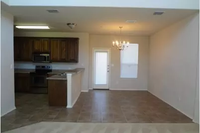 5405 Soledad Drive, Denton, TX 76208 - Photo 2